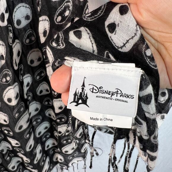 Vintage Disney Jack Skellington Scarf - Picture 2 of 3